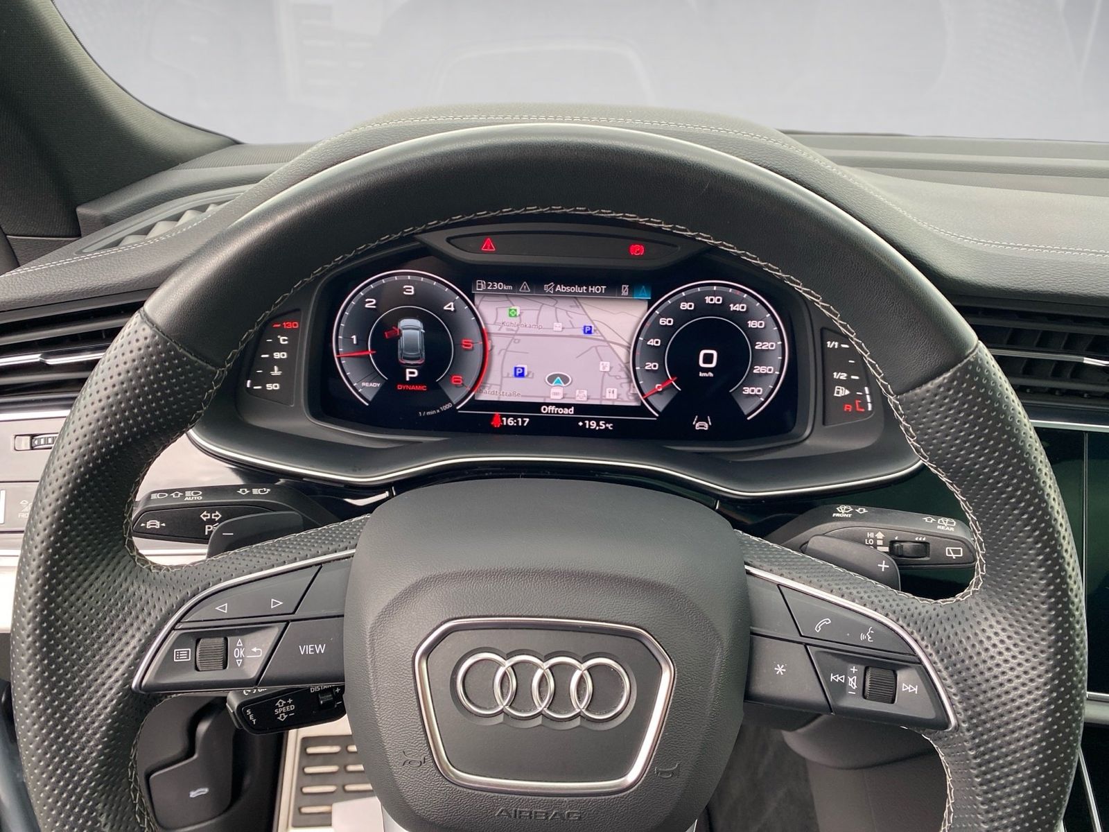 Audi Q8 50 TDI S line quattro Tiptronic HD-Matrix Pan