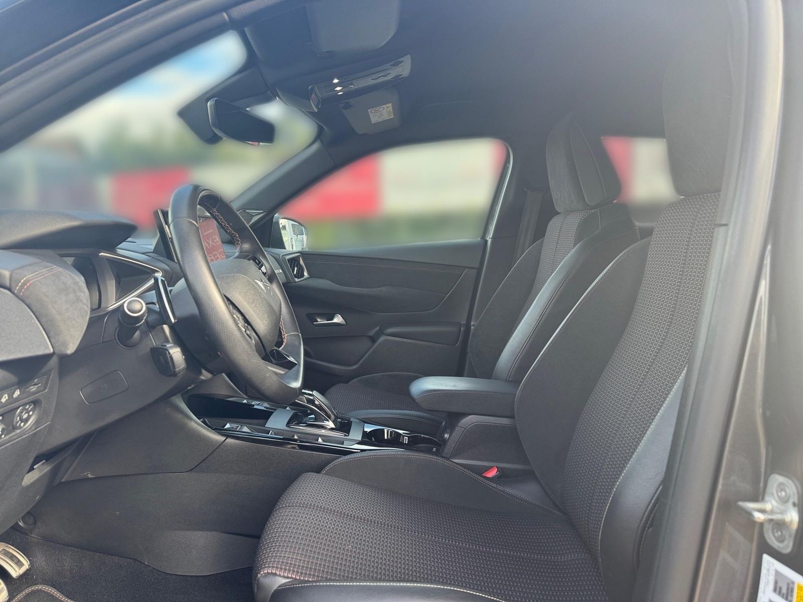 DS Automobiles DS3 CROSSBACK BLUEHDI 130 AUT. PERFORMANCE LINE