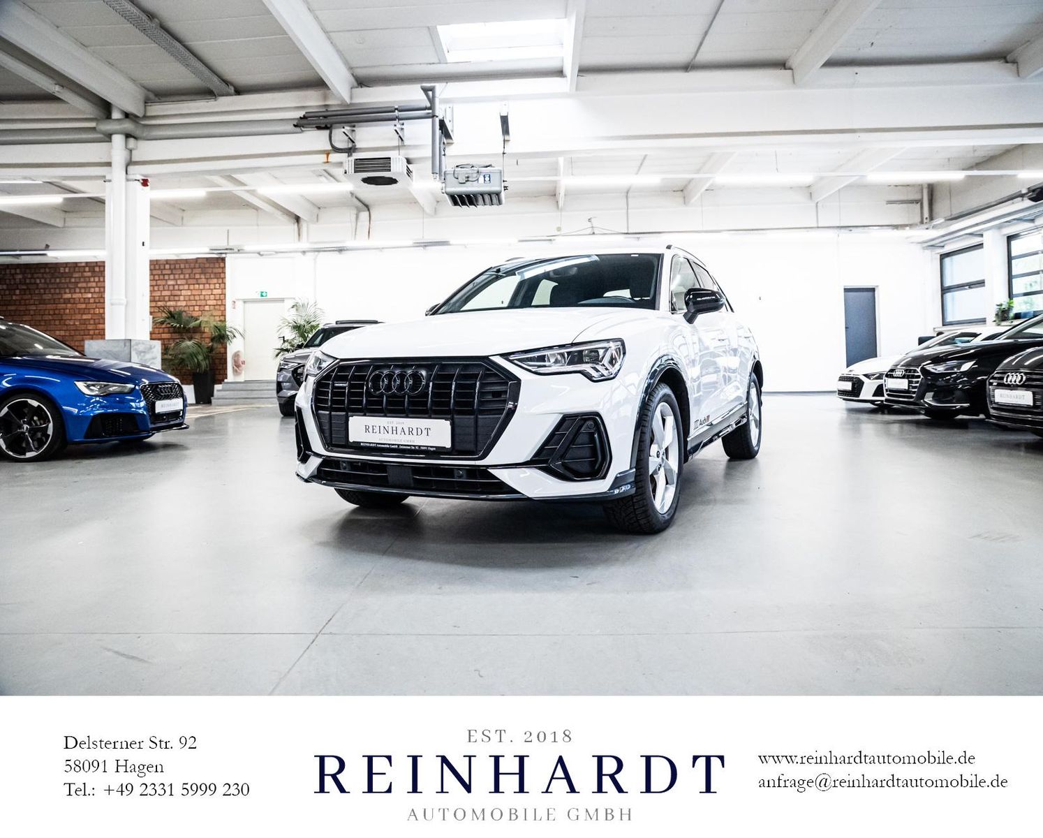 Audi Q3 45 TFSI Q S LINE/BLACK - Samsaru's Car Outlet