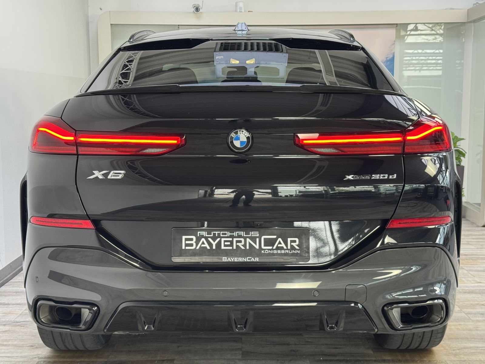 BMW X6 xDr30d M Sport Pro 22'' Sitzlüft. ACC 360°AHK