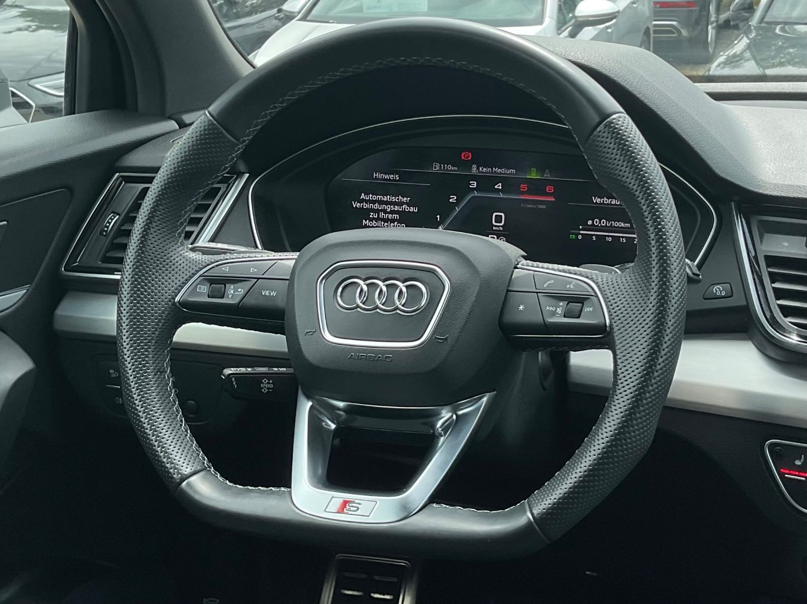 Audi Q5 40 TDI quattro S line - Samsaru's Car Outlet