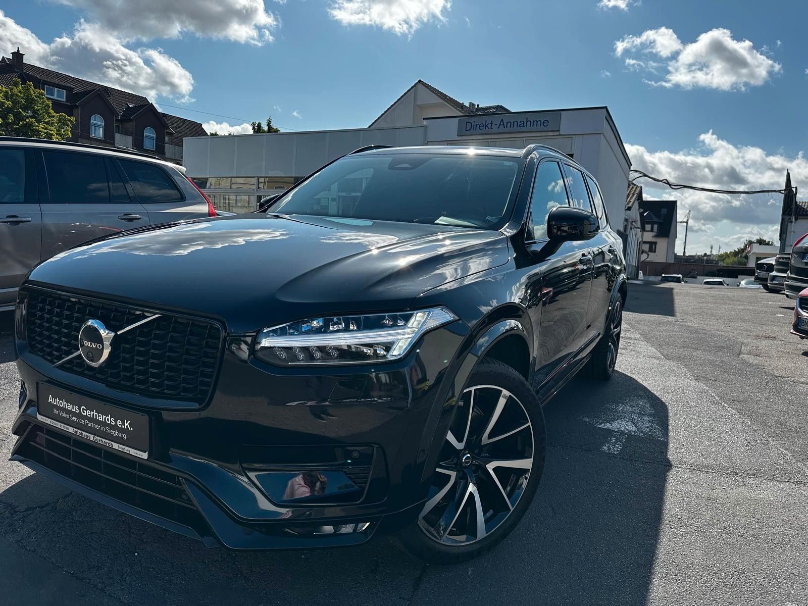 Volvo XC90 B5 AWD Ultimate 7-Sitz,AHK,360°,HUD,PANO