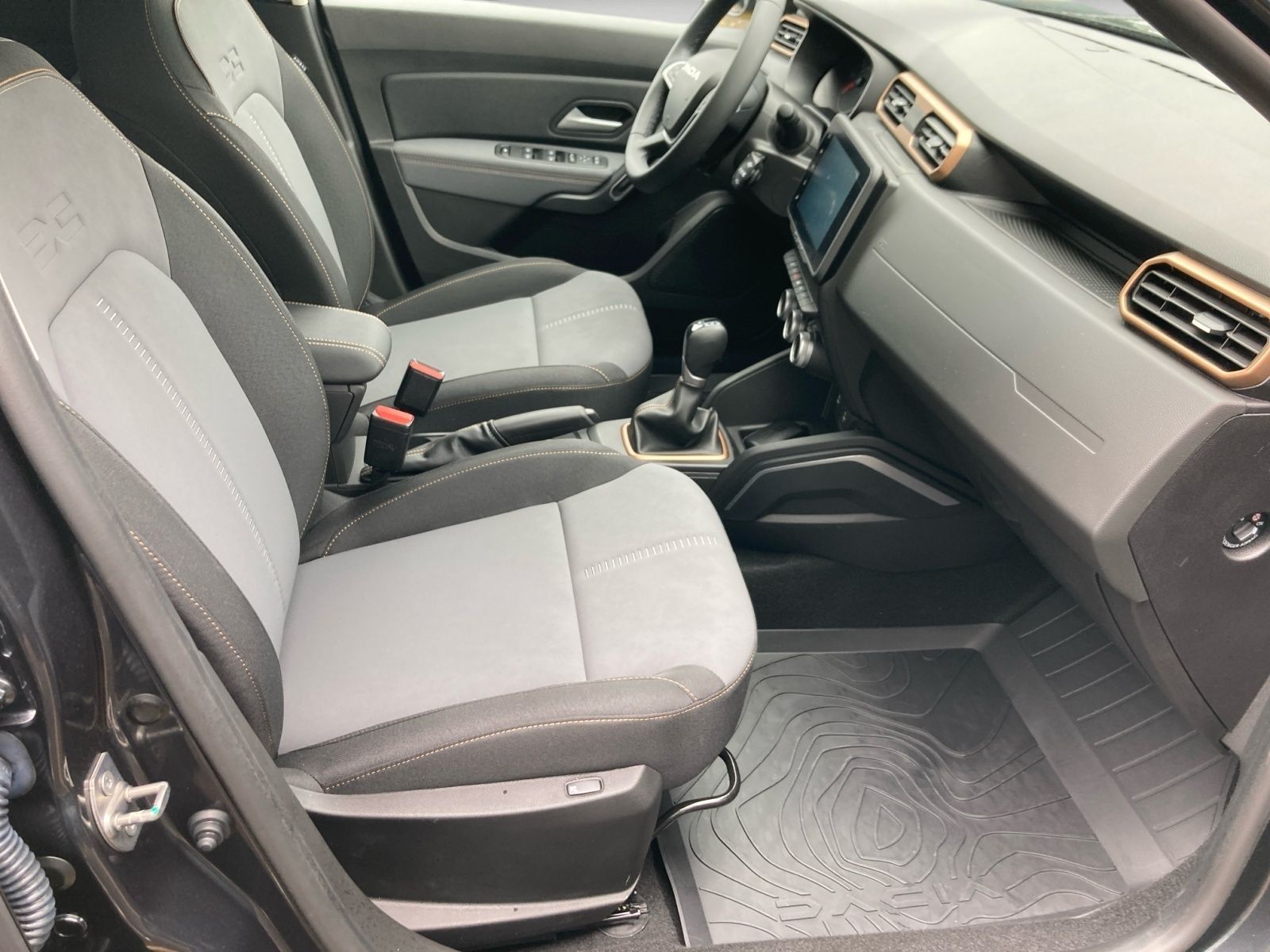 Dacia Duster Extreme TCe 150 EDC - Samsaru's Car Outlet