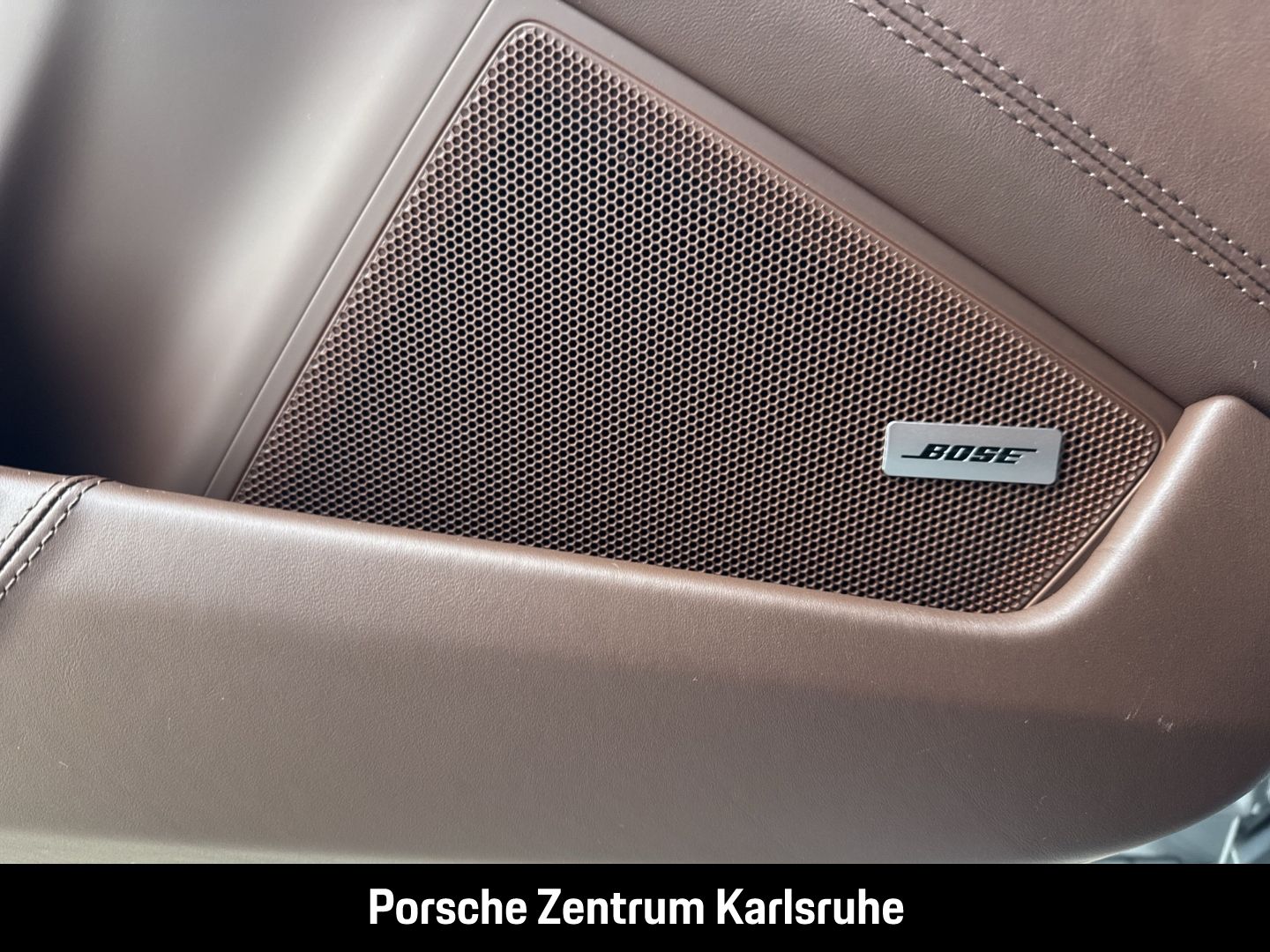 Porsche 992 911 Targa 4 GTS Clubleder Liftsystem-VA BOSE