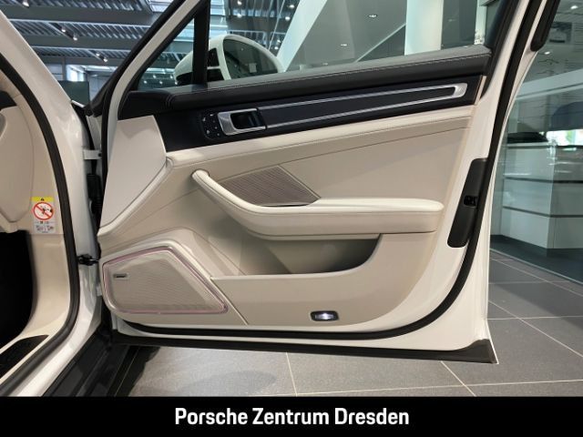 Porsche Panamera GTS ST Bose Sitzbelü 21" Surround View