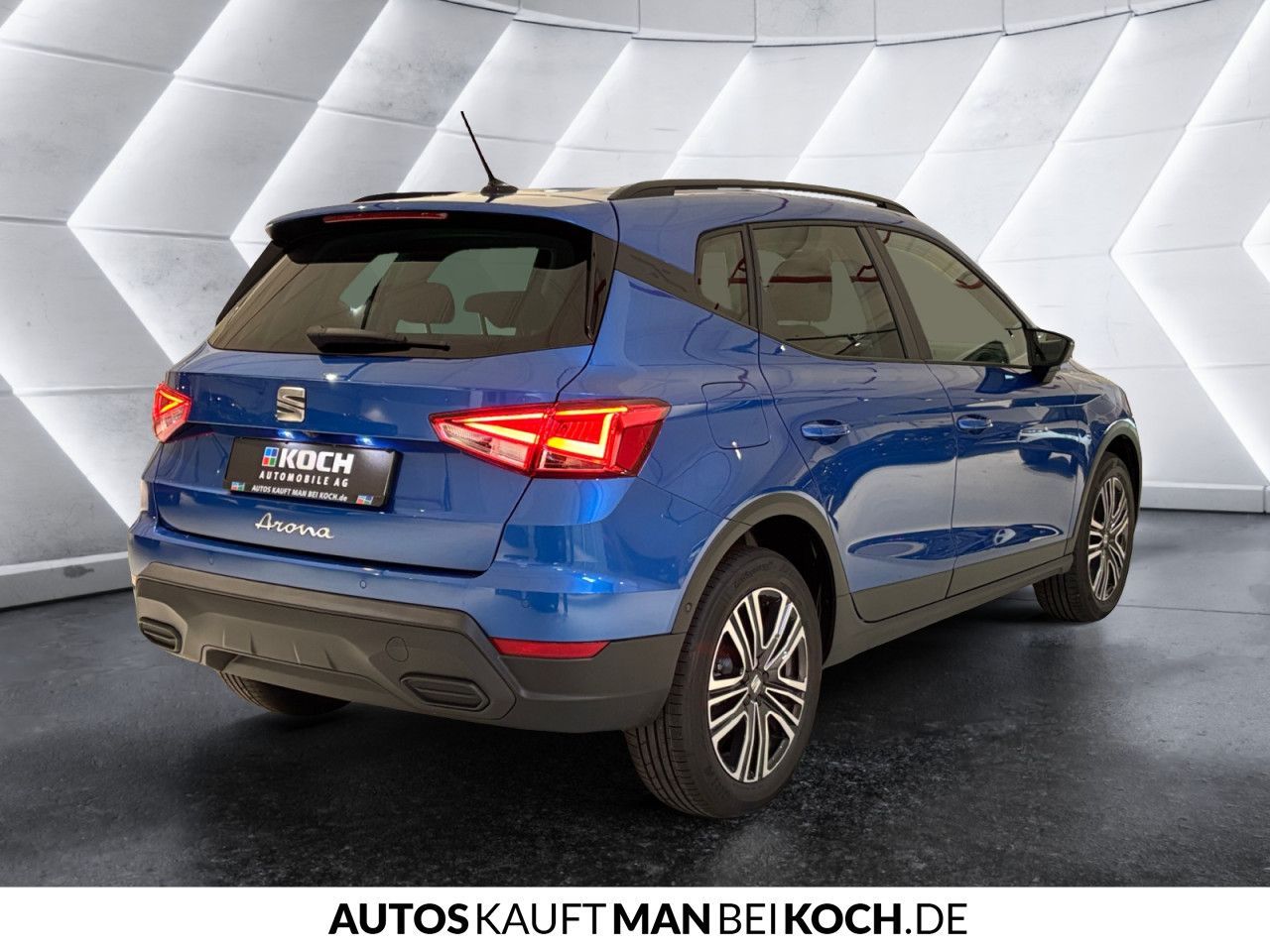Seat Arona 1.0 TSI DSG Road Edition NAVI AHK