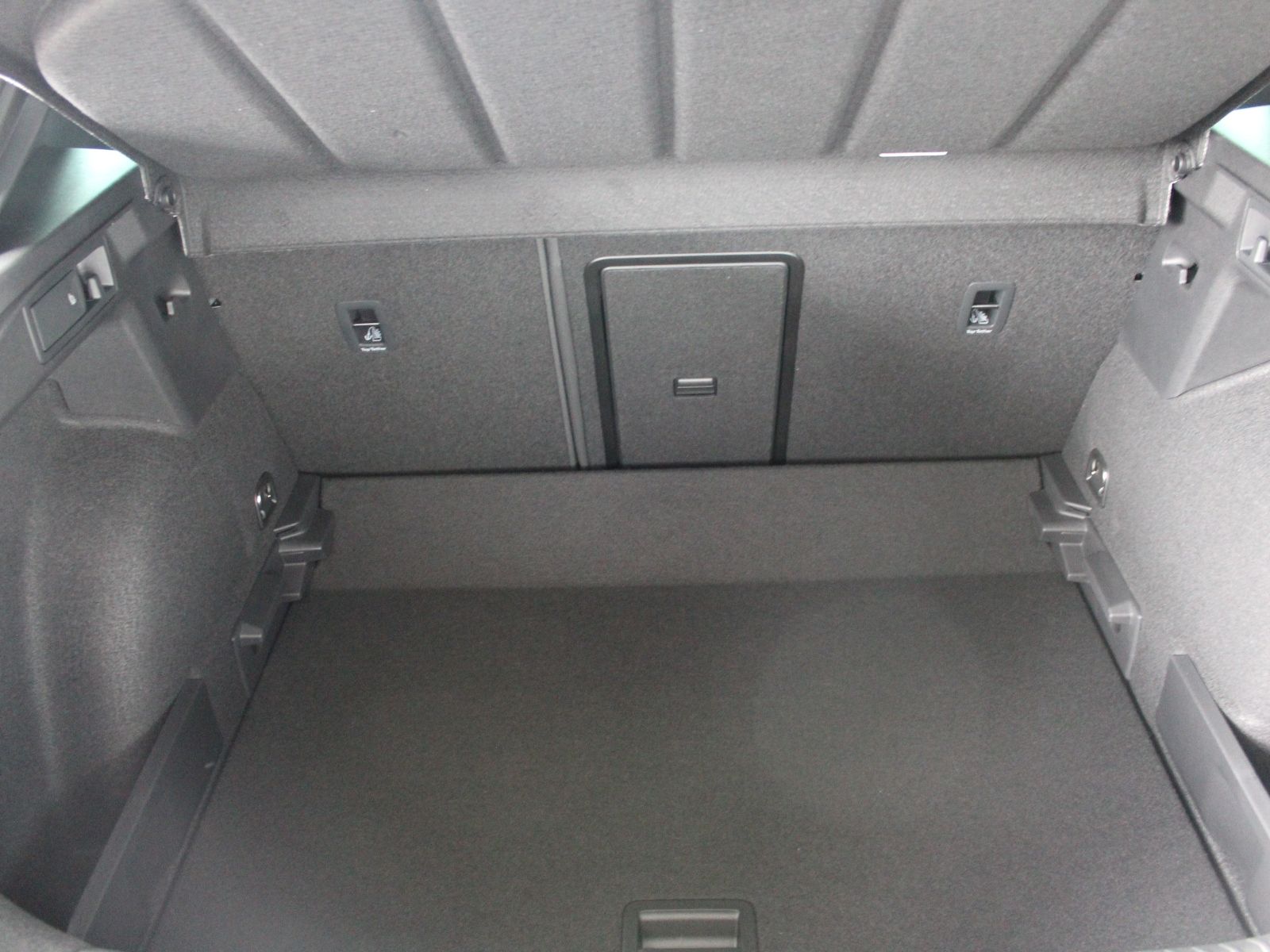 Cupra Formentor VZ 2.0 TSI DSG - Samsaru's Car Outlet