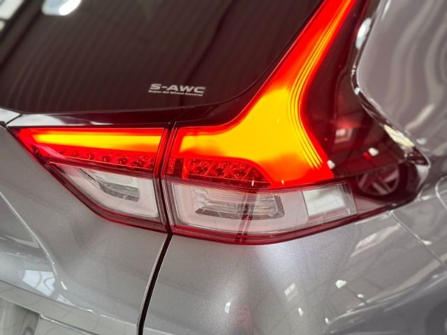 Mitsubishi Eclipse Cross Mitsubishi Plug-In Hybrid MJ21.7 m