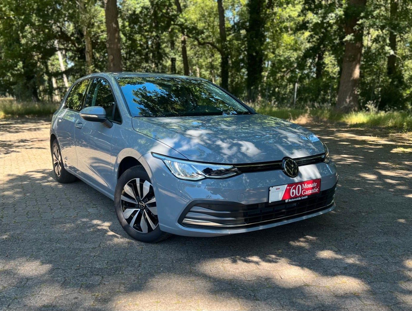 Volkswagen Golf VIII Move eTSI - Samsaru's Car Outlet