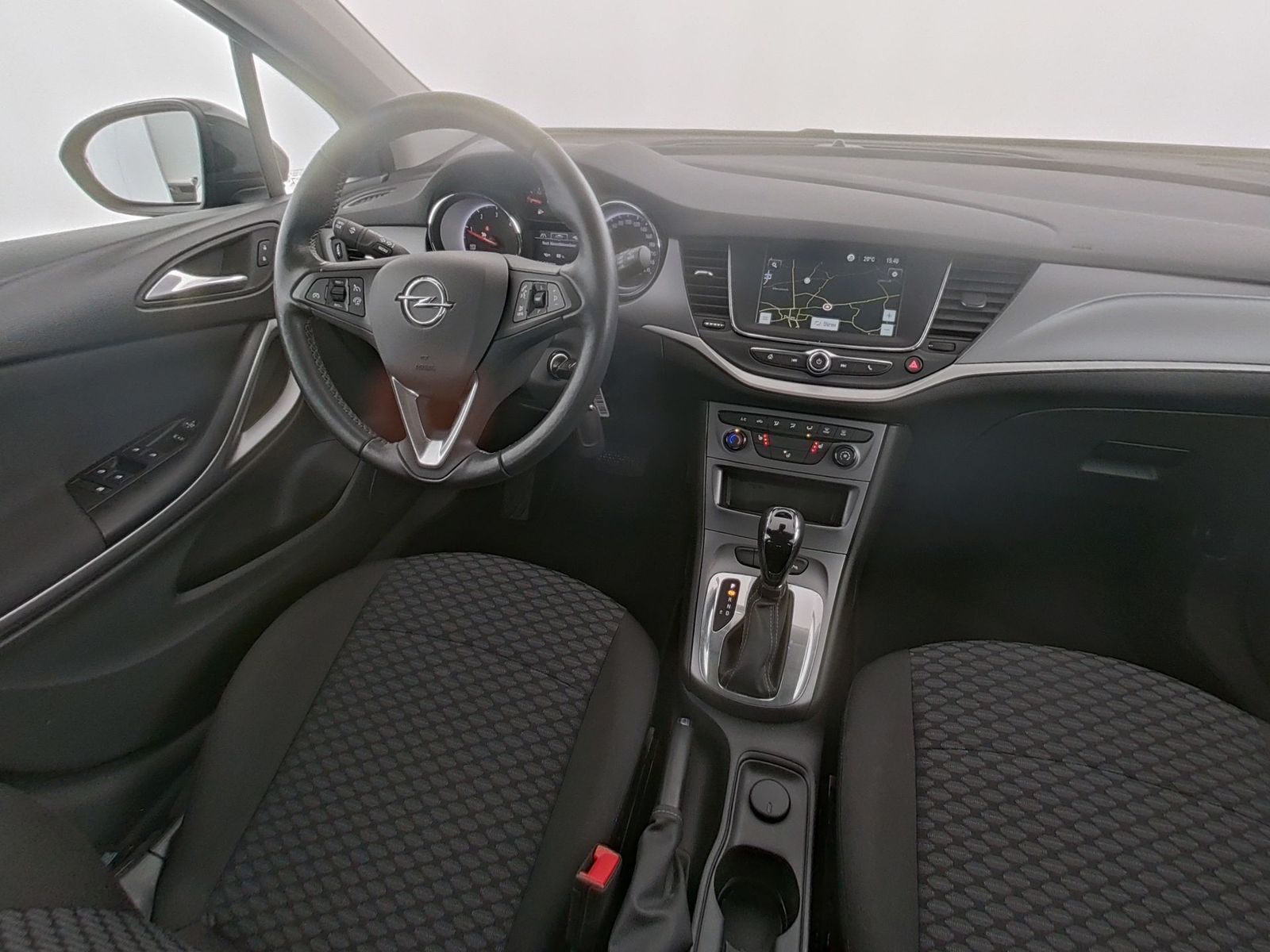 Opel Astra Edition - Samsaru's Car Outlet