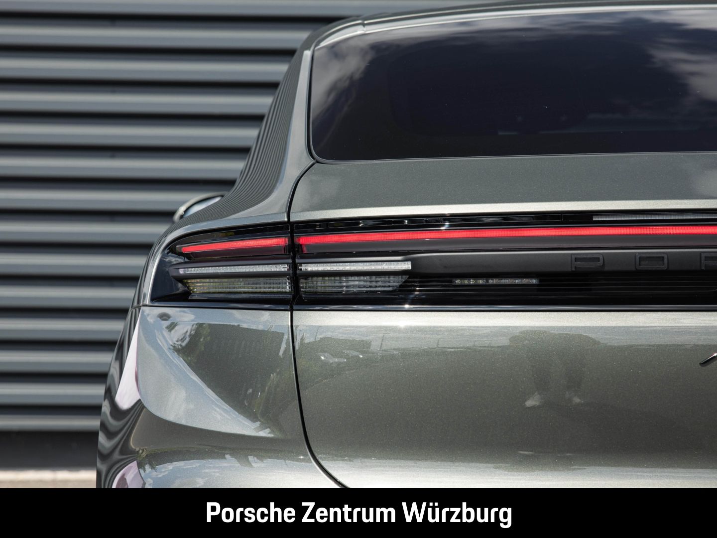 Porsche Macan 4 HA-Lenkung InnoDrive Head-Up LED-Matrix