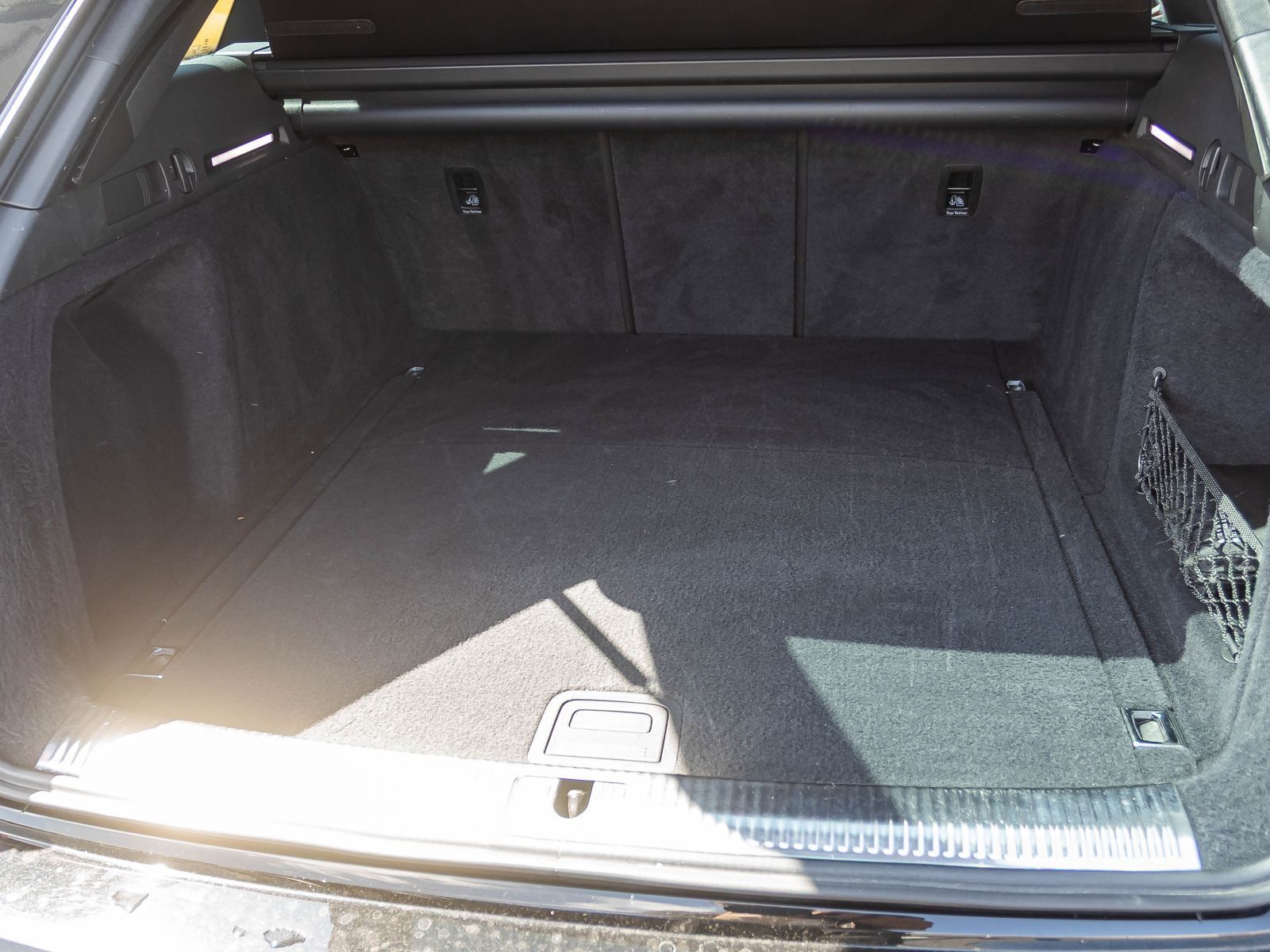 Audi A4 Avant advanced 35TFSI Stronic - Samsaru's Car Outlet