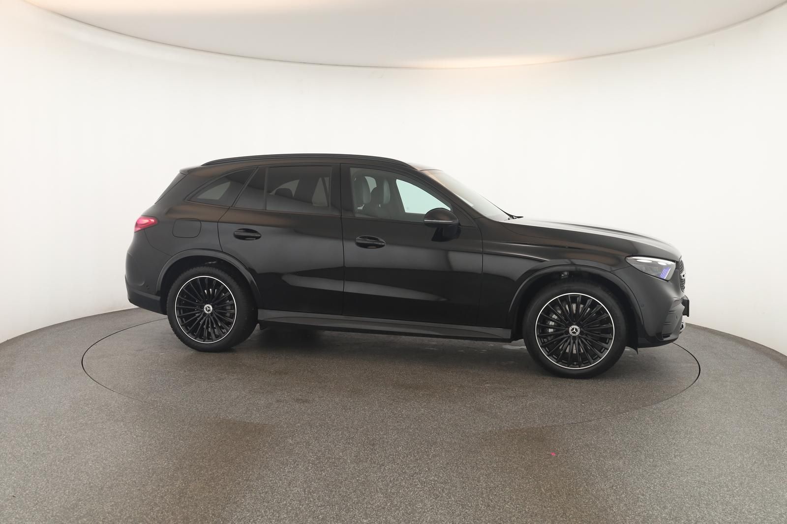 Mercedes-Benz GLC 300 d 4M AMG Advanced Night DIGITAL Pano AHK