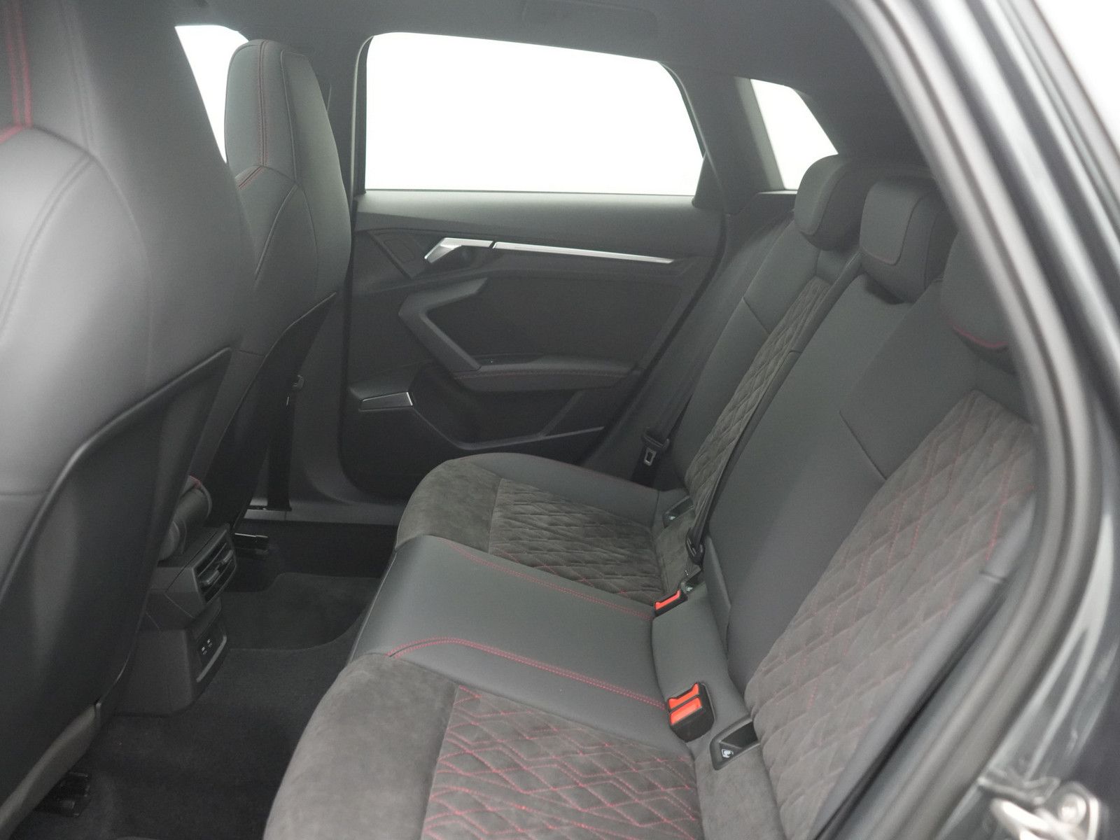 Audi A3 - Samsaru's Car Outlet