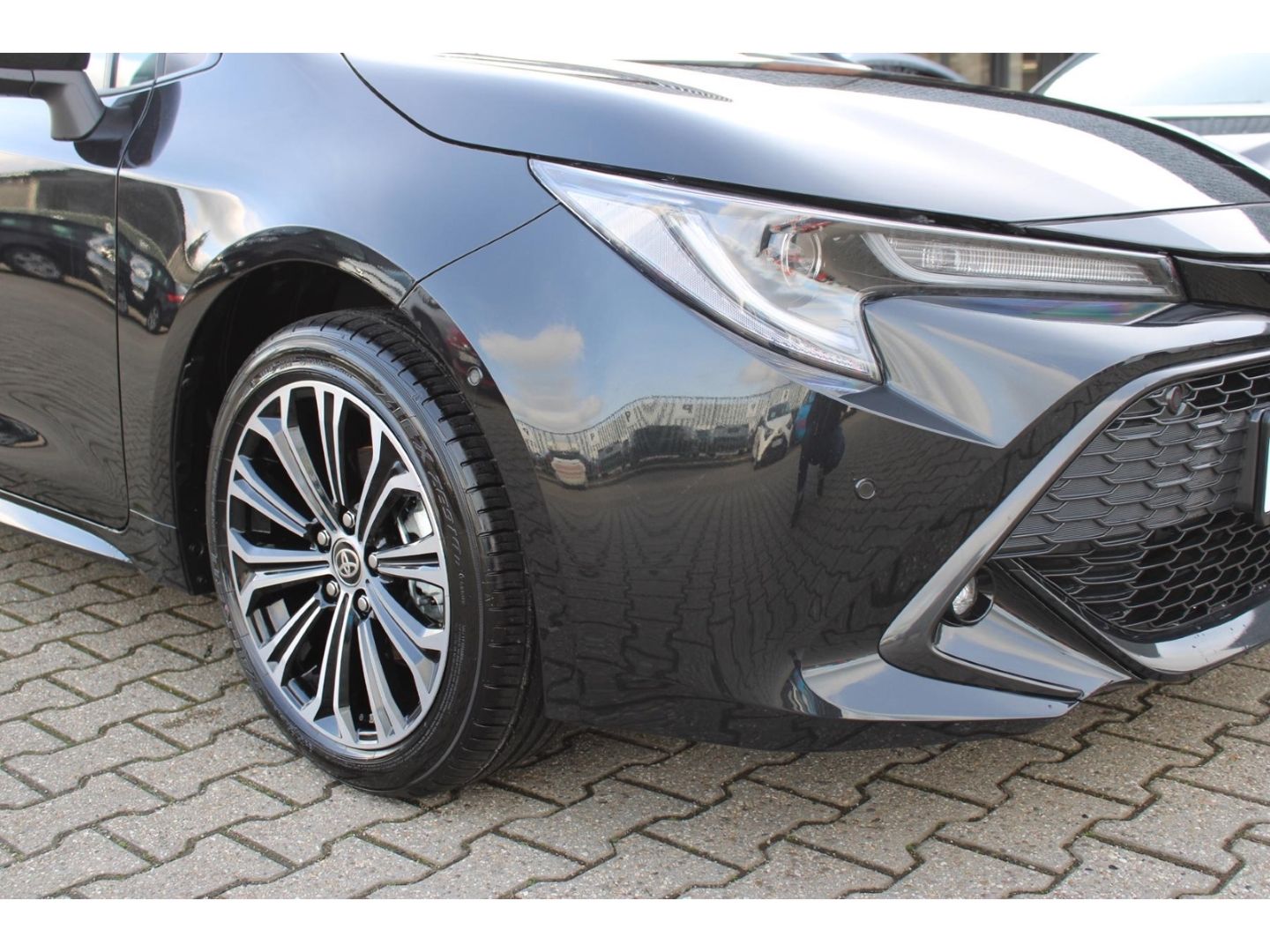 Toyota Corolla Hybrid Team D+TEC-P+ACAA !!