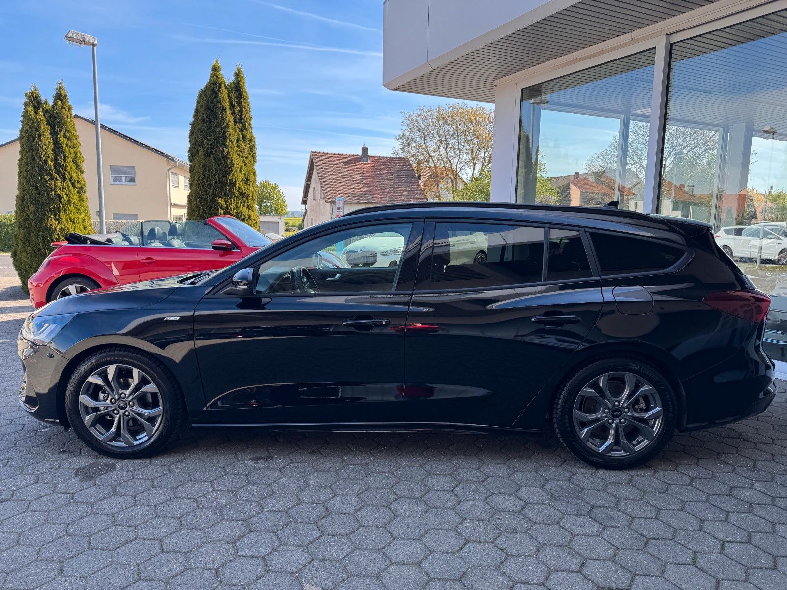 Ford Focus St-Line 1.5 Turnier ABSTEMP. KAMERA NAVI