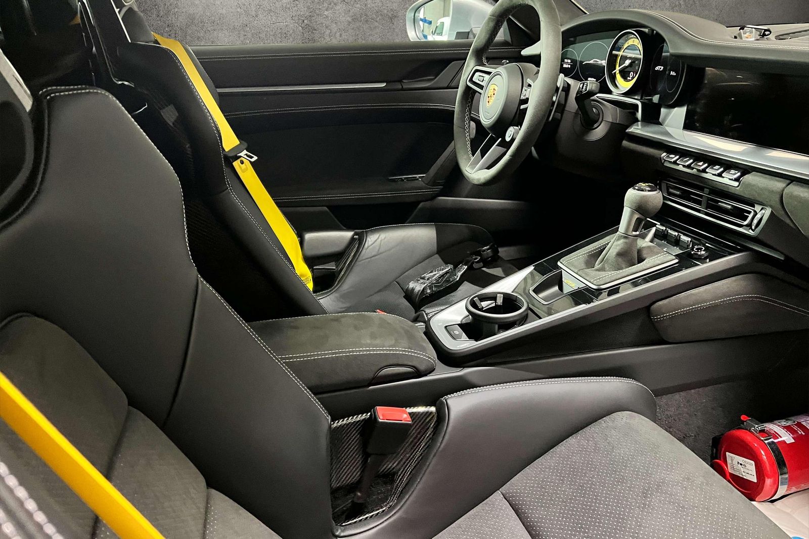 Porsche 911 992 GT3 Clubsport - Samsaru's Car Outlet