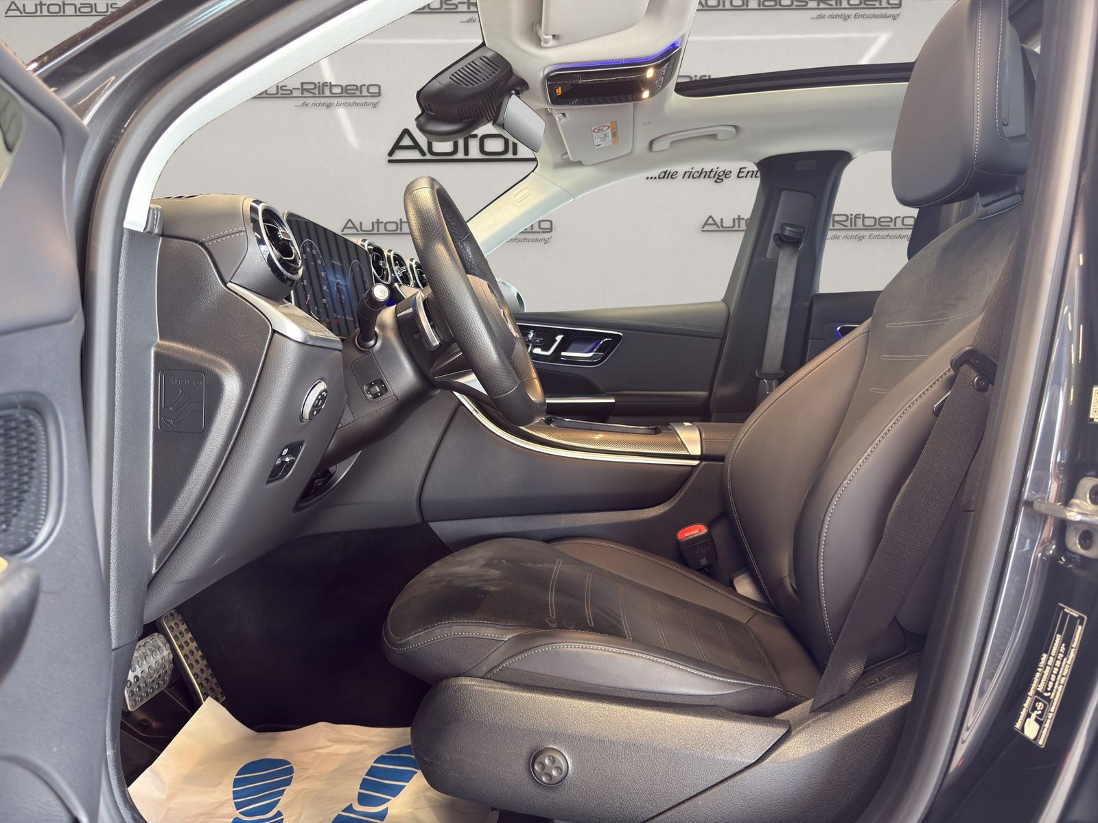 Mercedes-Benz GLC 300 de 4Matic AMG - Samsaru's Car Outlet