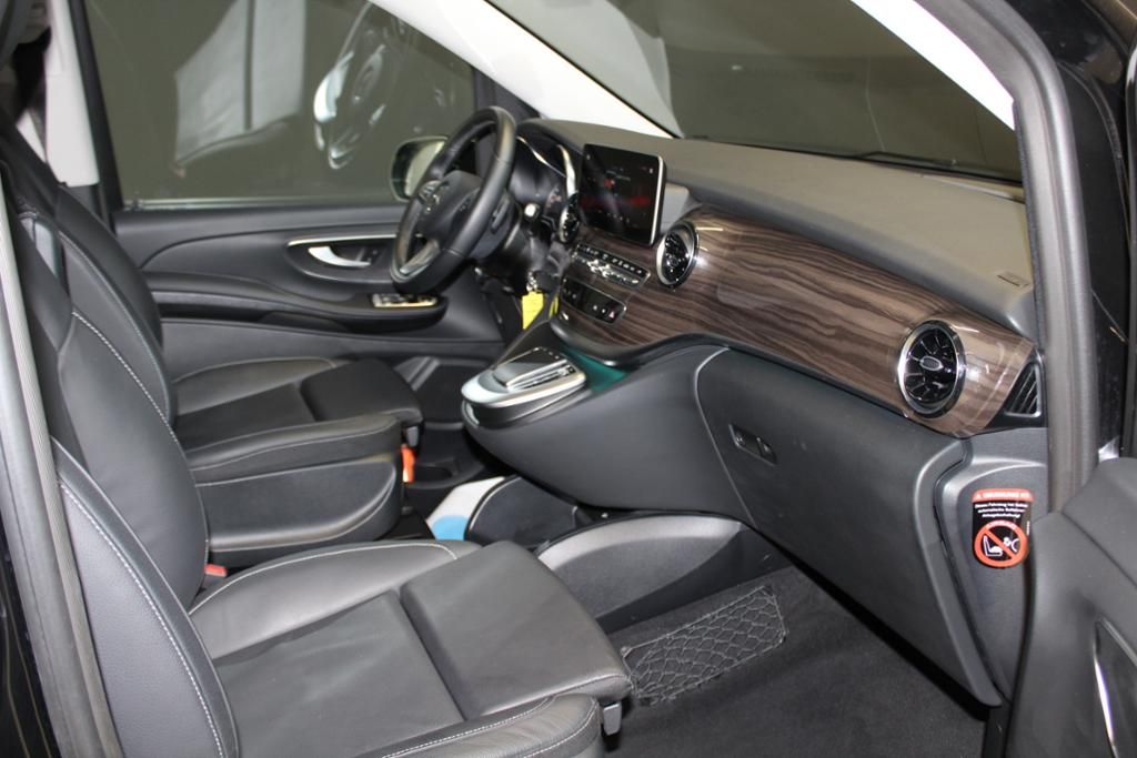 Mercedes-Benz V 300 d Avantgarde - Samsaru's Car Outlet