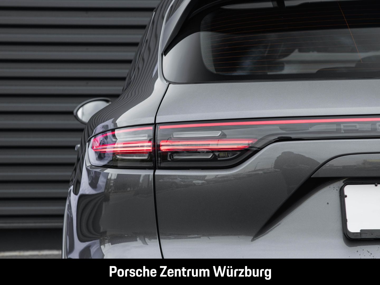 Porsche Cayenne GTS Burmester Sportabgasanlage LED-Matri