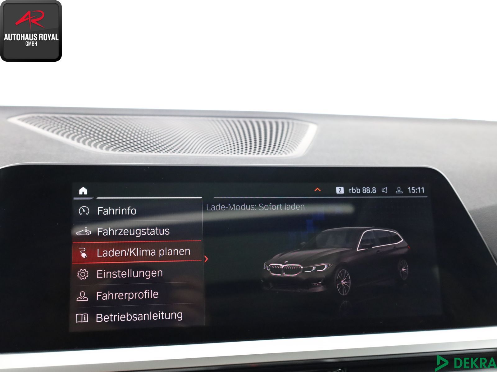 BMW 330 e T xDrive SPORTLINE - Samsaru's Car Outlet