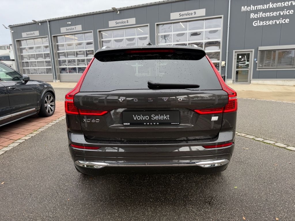 Volvo XC60 Ultimate Bright Recharge Plug-In Hybrid T8