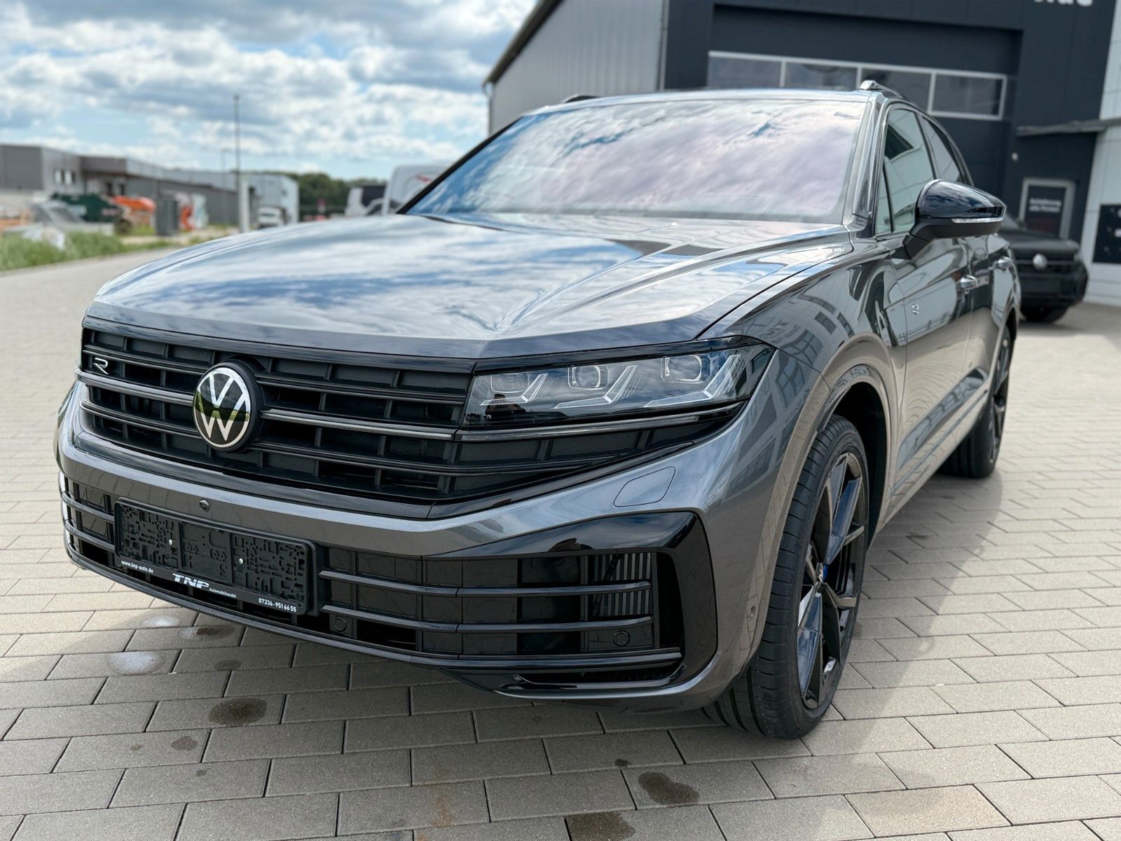 Volkswagen Touareg R eHYBRID+FINAL EDITION+AHK+PANO