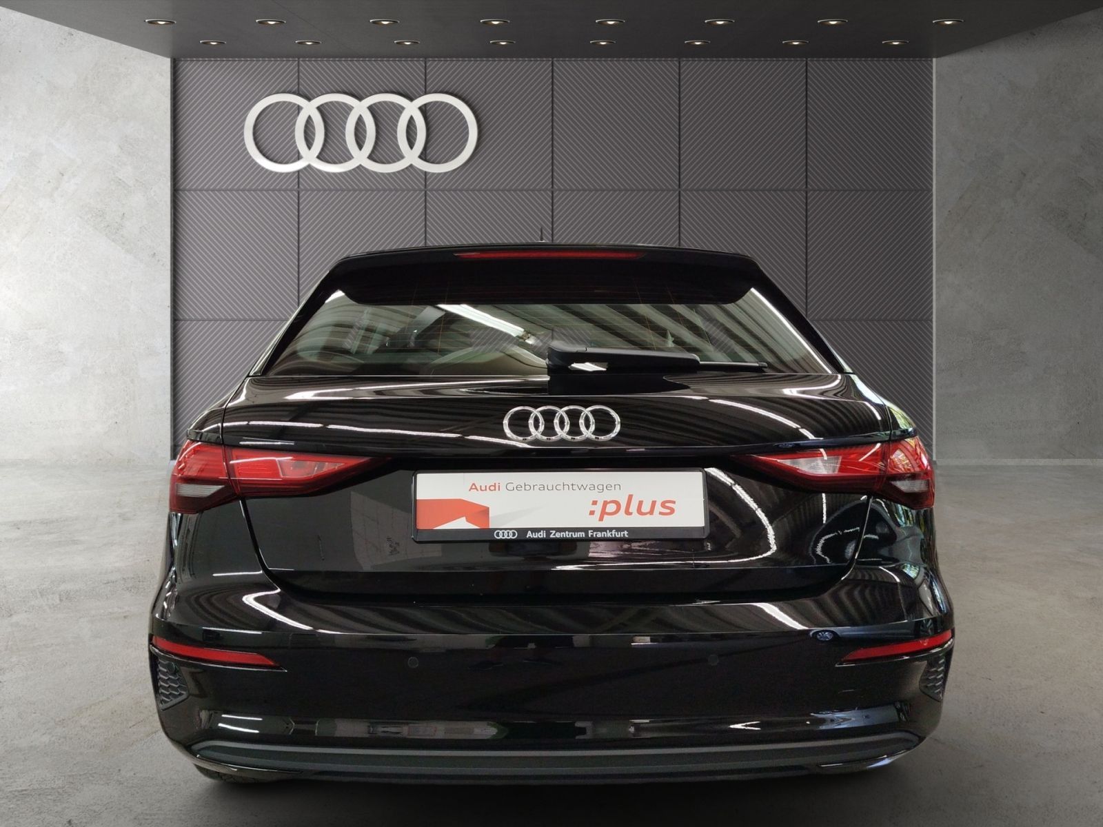 Audi A3 Sportback 30 TFSI S tronic - Samsaru's Car Outlet