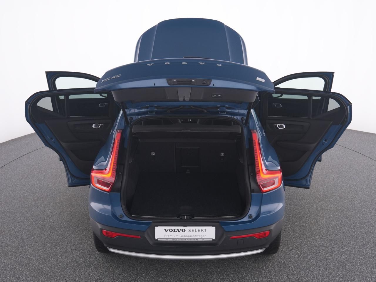 Volvo XC40 T4 Plus Bright Plug-In - Samsaru's Car Outlet
