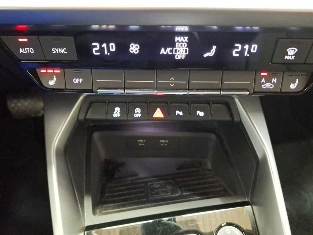 Audi A3 advanced 35 2.0 TFSI S-tronic MMI Standhz AHK