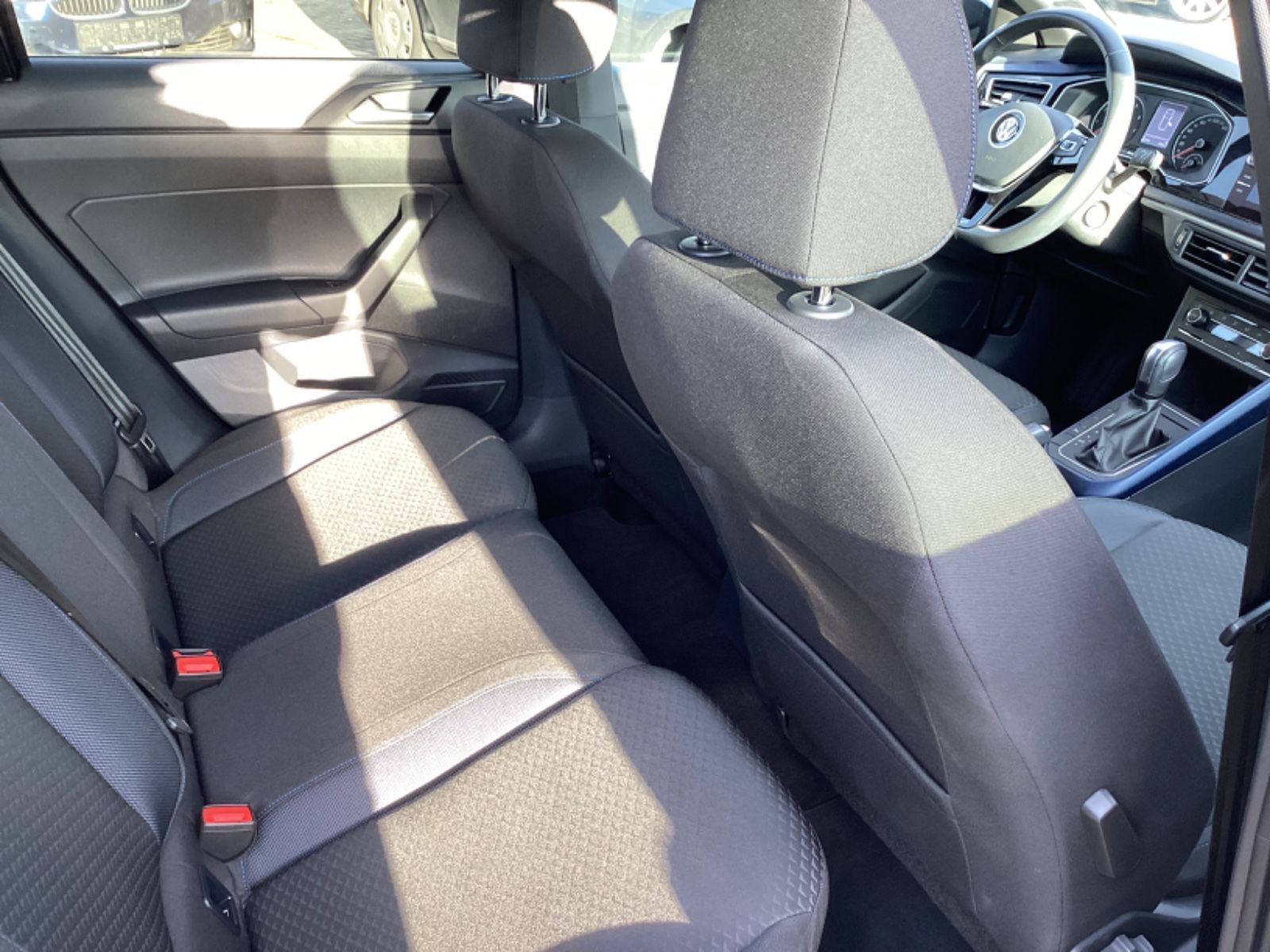 Volkswagen Polo VI United - Samsaru's Car Outlet
