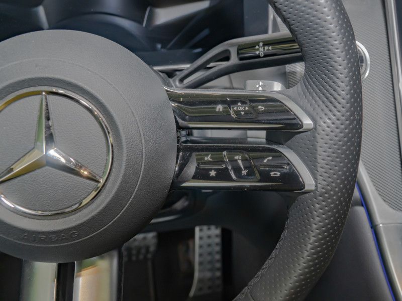 Mercedes-Benz GLC 300 d 4M AMG-Sport/Pano/AHK/Night/Distr/20'