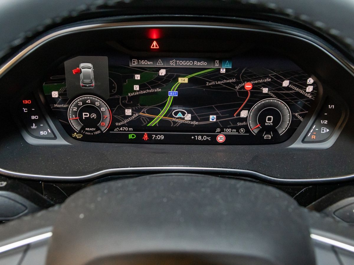 Audi Q3 advanced 40 TFSI quattro S tronic - Samsaru's Car Outlet
