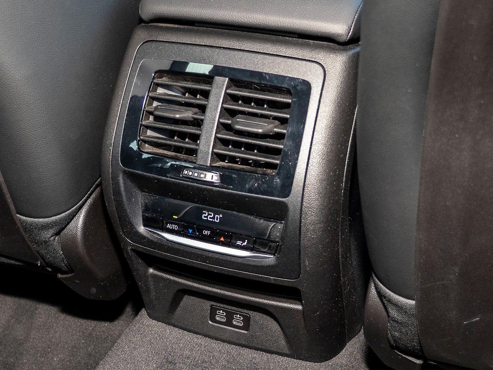 BMW X3 xDrive30e AHK Kamera Sitze-Elektr. DAB LED SH