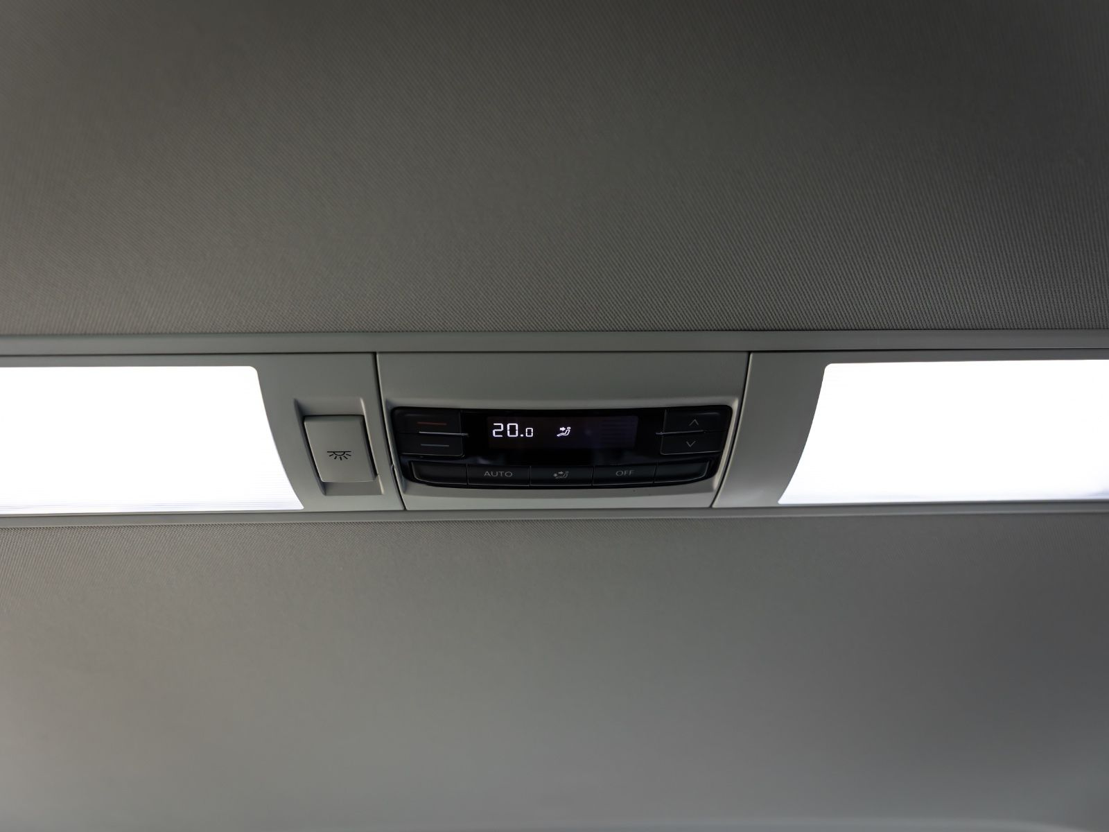 Volkswagen T6 Multivan - Samsaru's Car Outlet