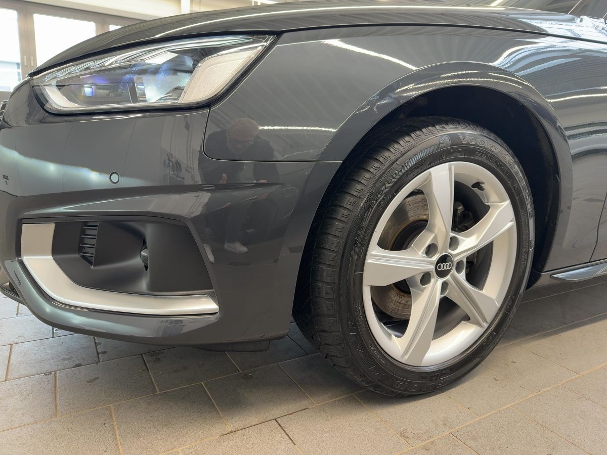 Audi A4 Avant advanced 35 TFSI - Samsaru's Car Outlet