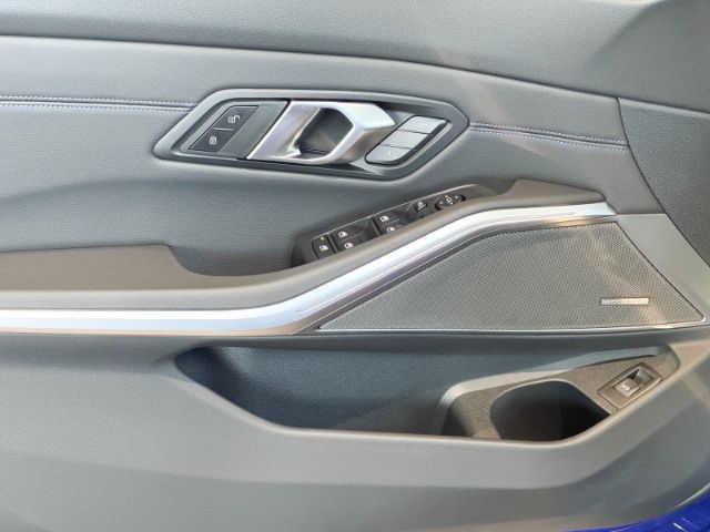 BMW 318 i Touring M Sport AHK+SHZ+H&K+Adapt.-LED