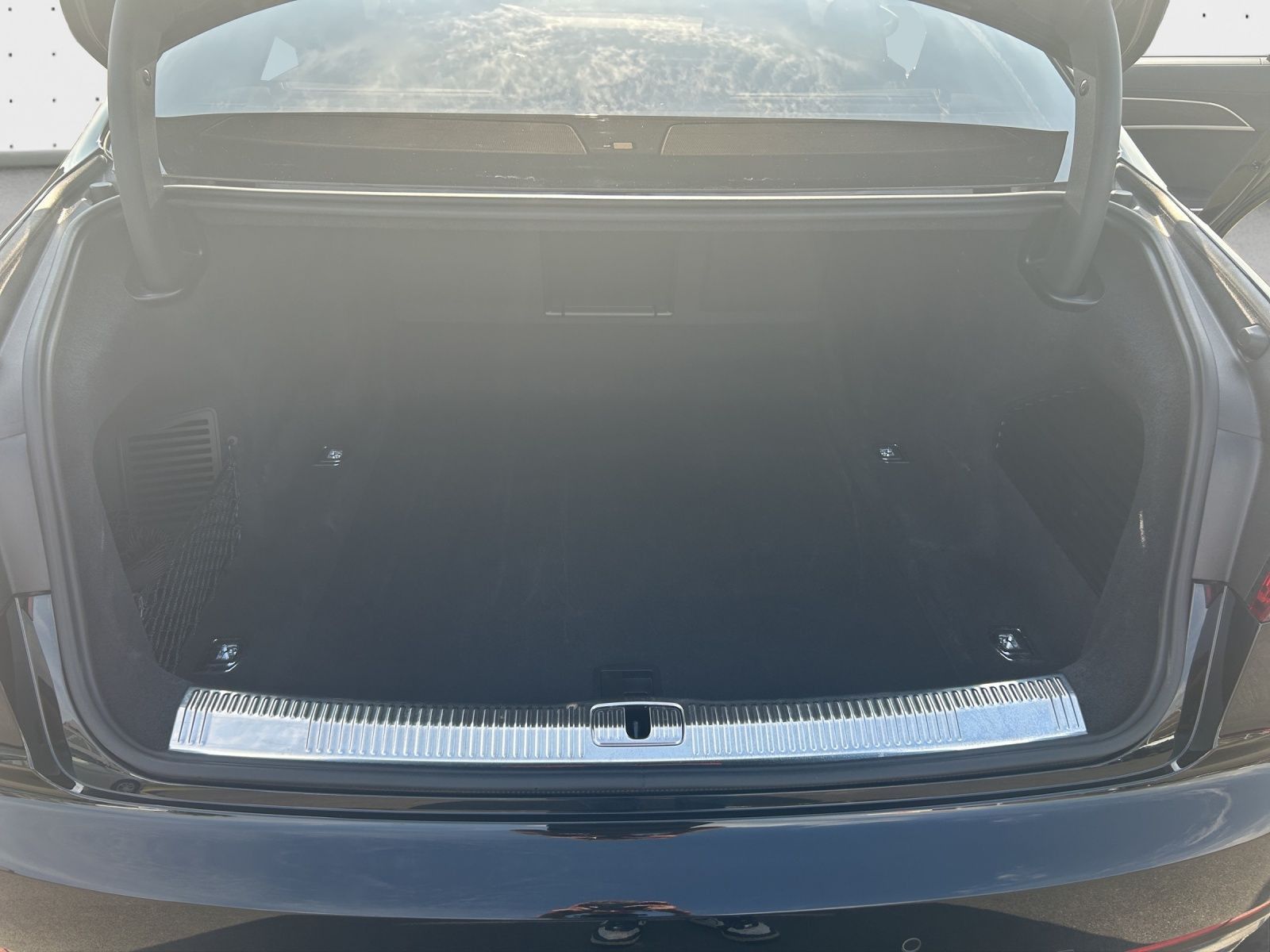 Audi A8 50 TDI quattro - Samsaru's Car Outlet