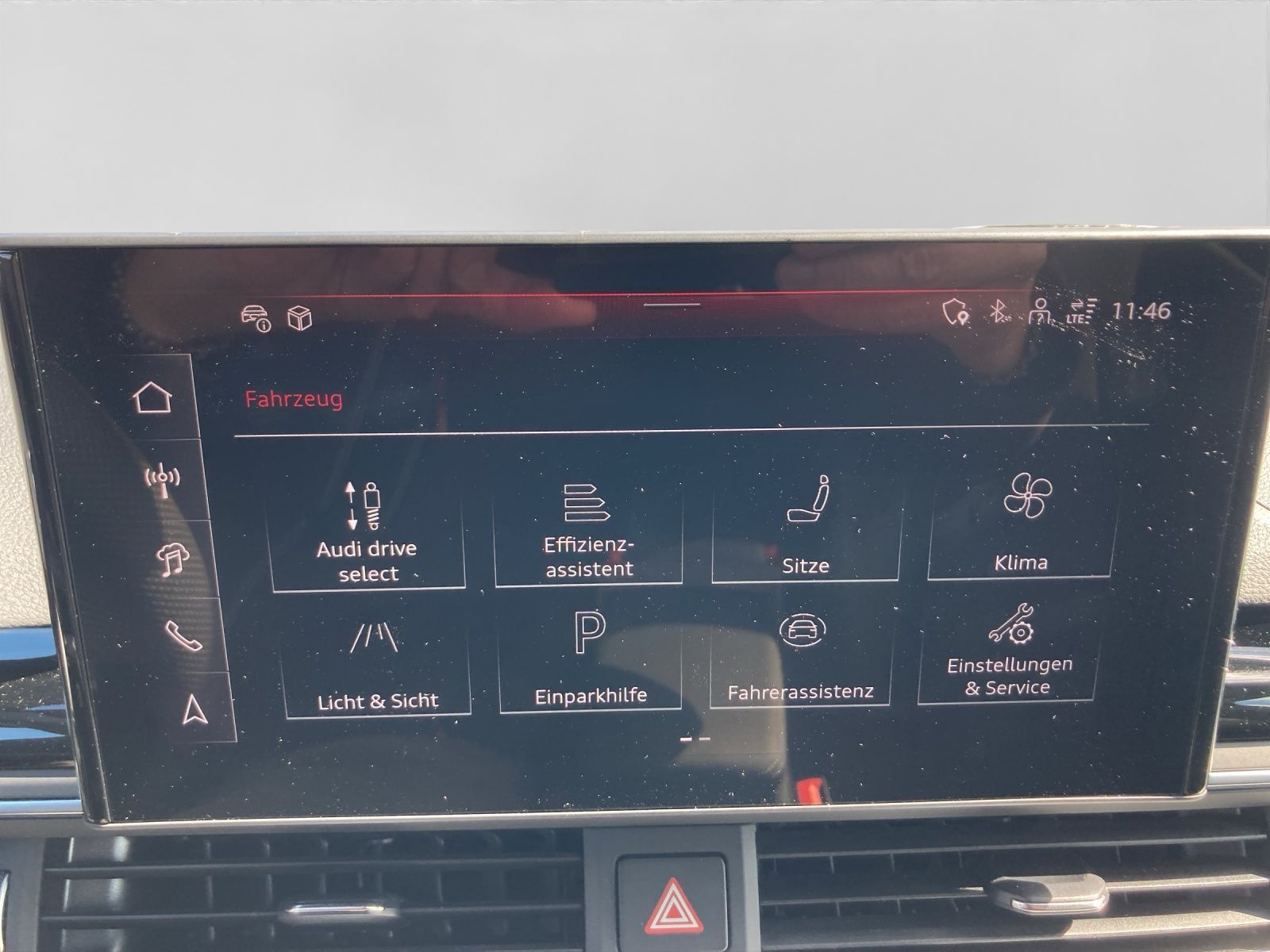 Audi A4 Avant 40 TFSI Q 2x S LINE AHK MATRIX-LED LM19