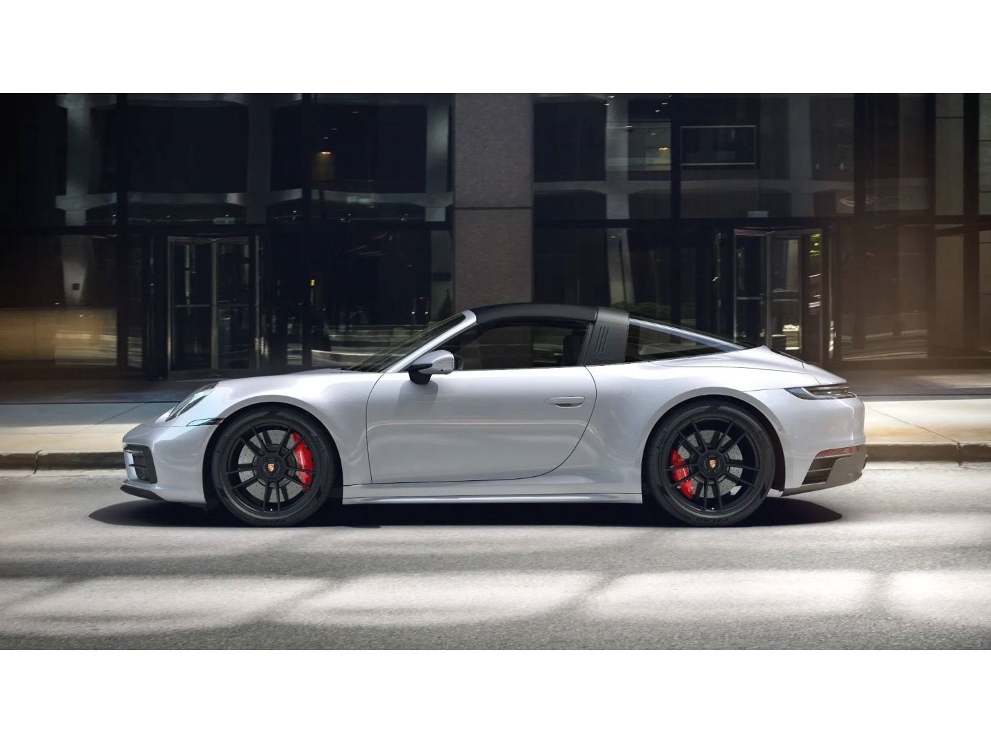 Porsche 992 Targa 4 GTS InnoDrive Surround View BOSE