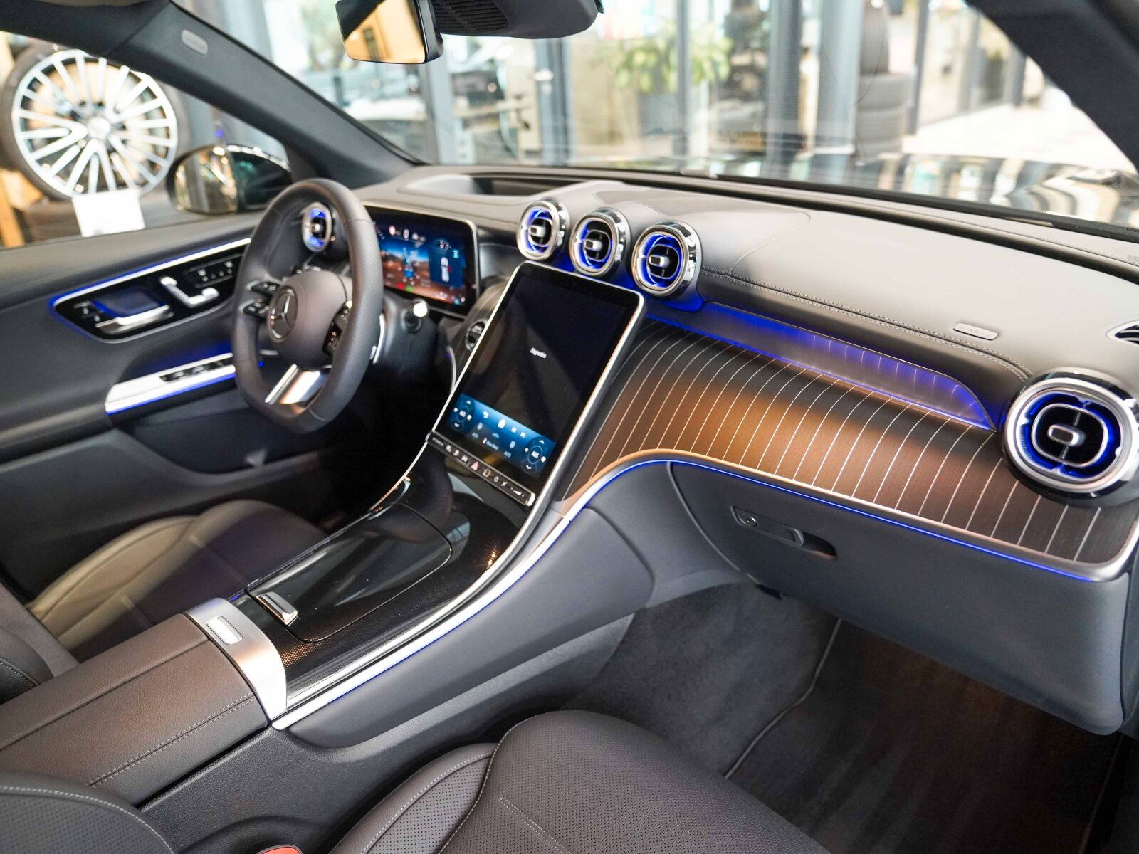 Mercedes-Benz GLC 300 de 4M AMG LIne Night Burmester AIR HUD