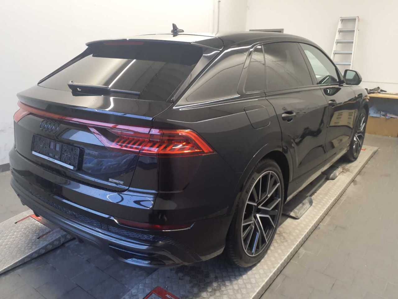 Audi Q8 S line comp. plus 50 TDI Pano HD Matrix B&O A