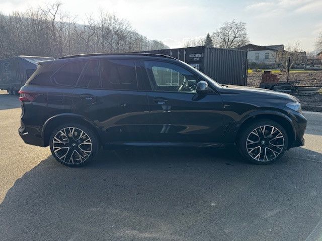 BMW X5 M Competition AHK PANO LASER B&W M DRIVERS