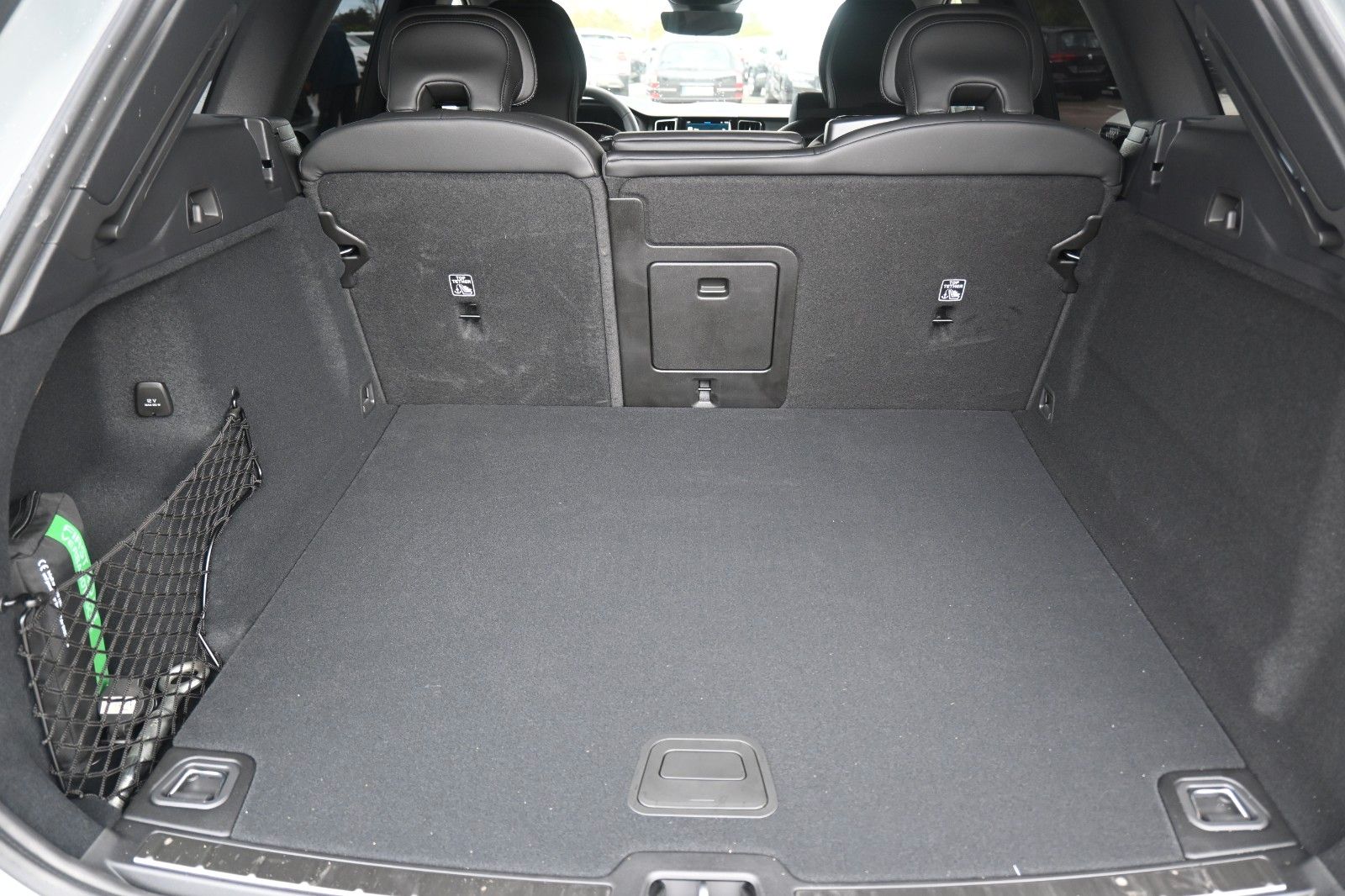 Volvo XC60 B5 Benzin AWD Plus Dark*FSHZG*360°*ACC*AHK