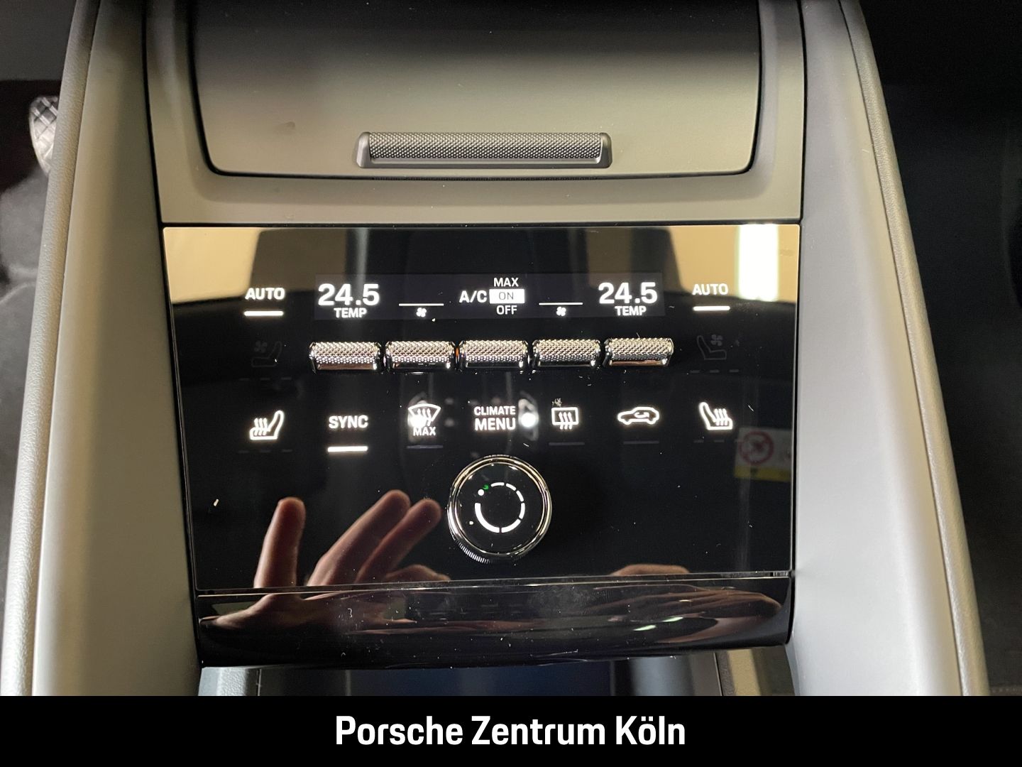 Porsche Macan BOSE Luftfederung 22-Zoll Panoramadach