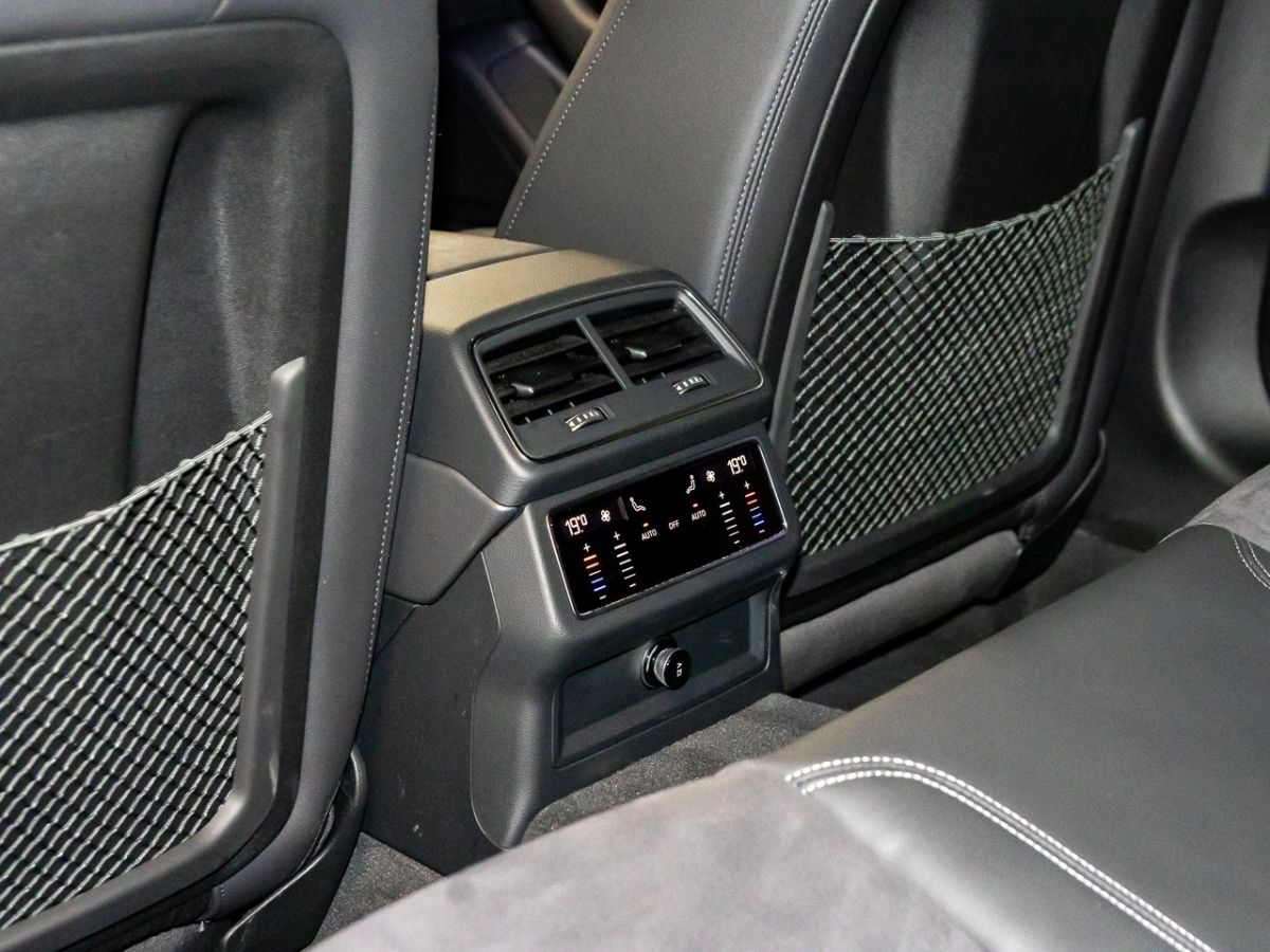 Audi A6 Avant S line 50 TDI quattro - Samsaru's Car Outlet