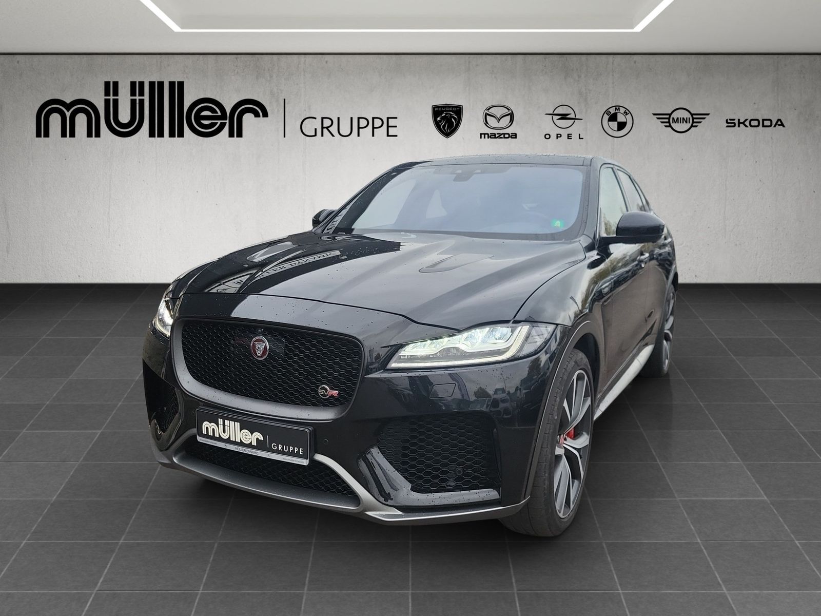 Jaguar F-Pace SVR 4WD Head-Up DAB LED WLAN RFK AHK PDC