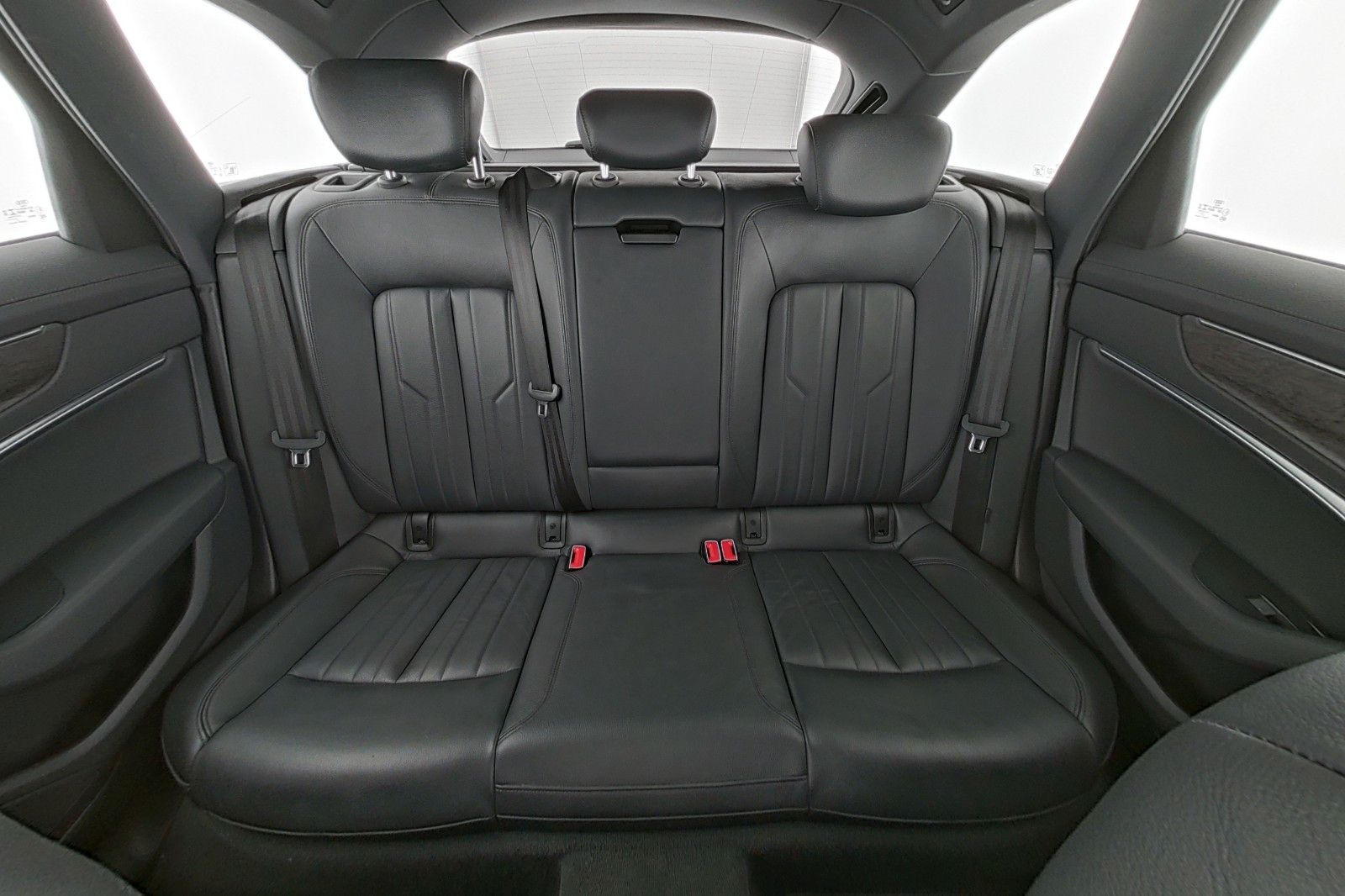 Audi A6 40 TDI quattro design - Samsaru's Car Outlet