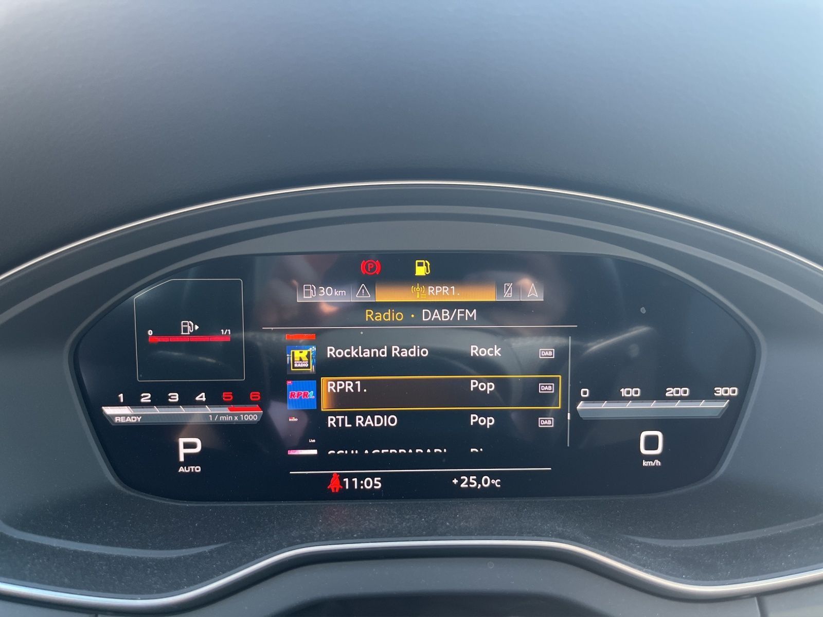 Audi Q5 2x S line 40 TDI quattro AHK MATRIX SHZ