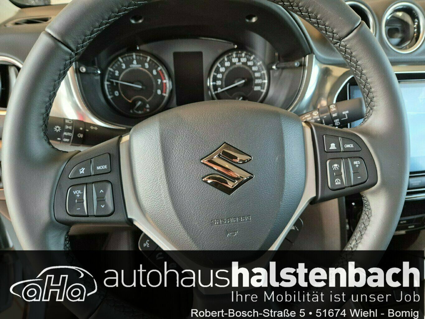 Suzuki Vitara 1.4 Mild-Hybrid 4x4 - Samsaru's Car Outlet
